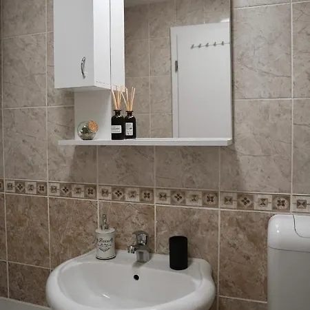 Crown 2 Apartament Subotica